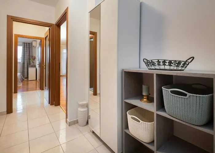 Apartment With Wifi - 14127